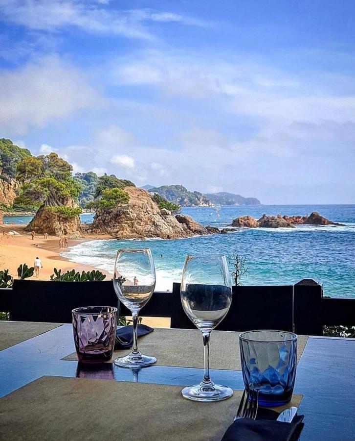 Seahomes Vacations, La Casa Blue Mediterranean Lifestyle ブラナス エクステリア 写真