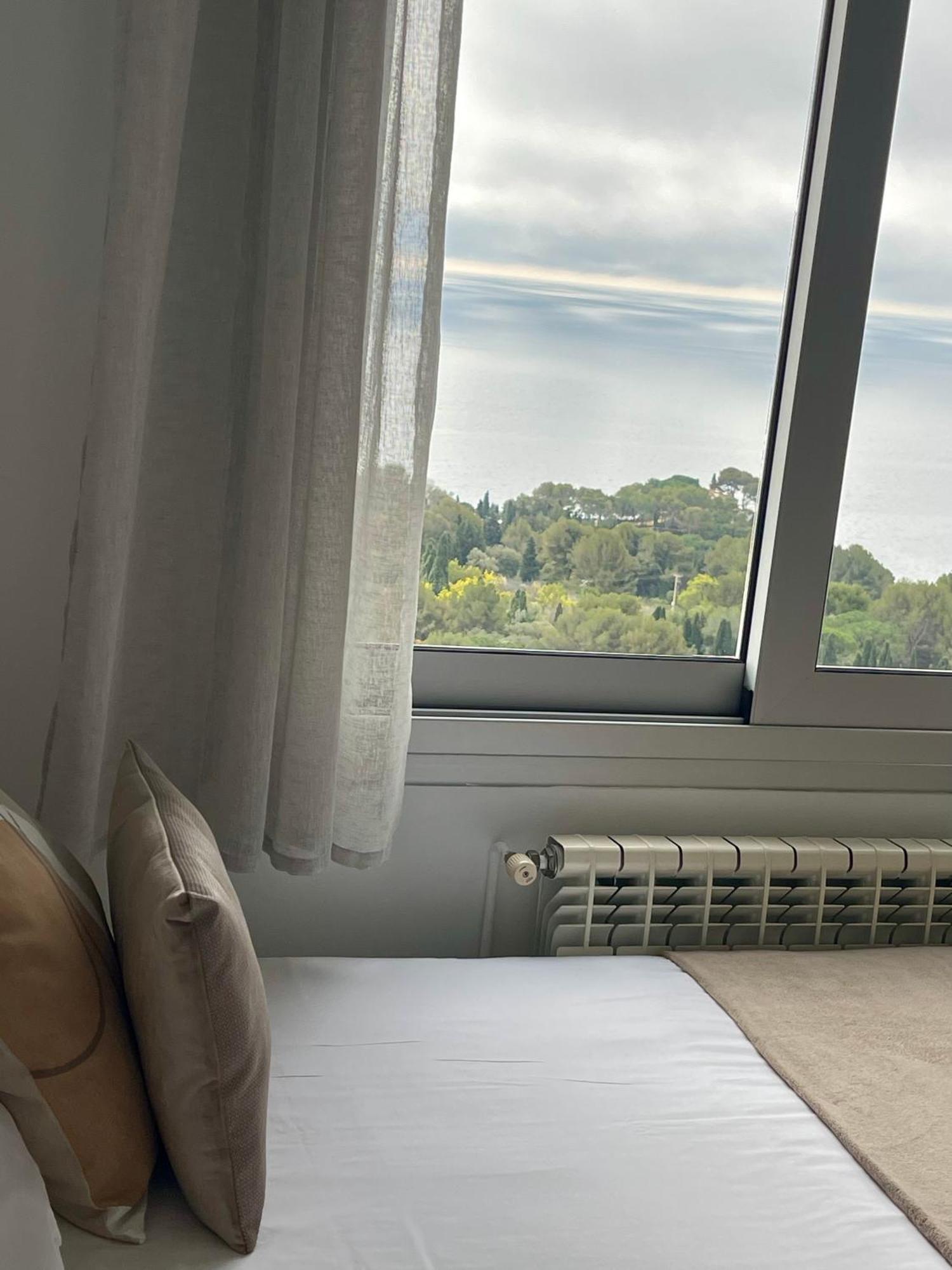 Seahomes Vacations, La Casa Blue Mediterranean Lifestyle ブラナス エクステリア 写真