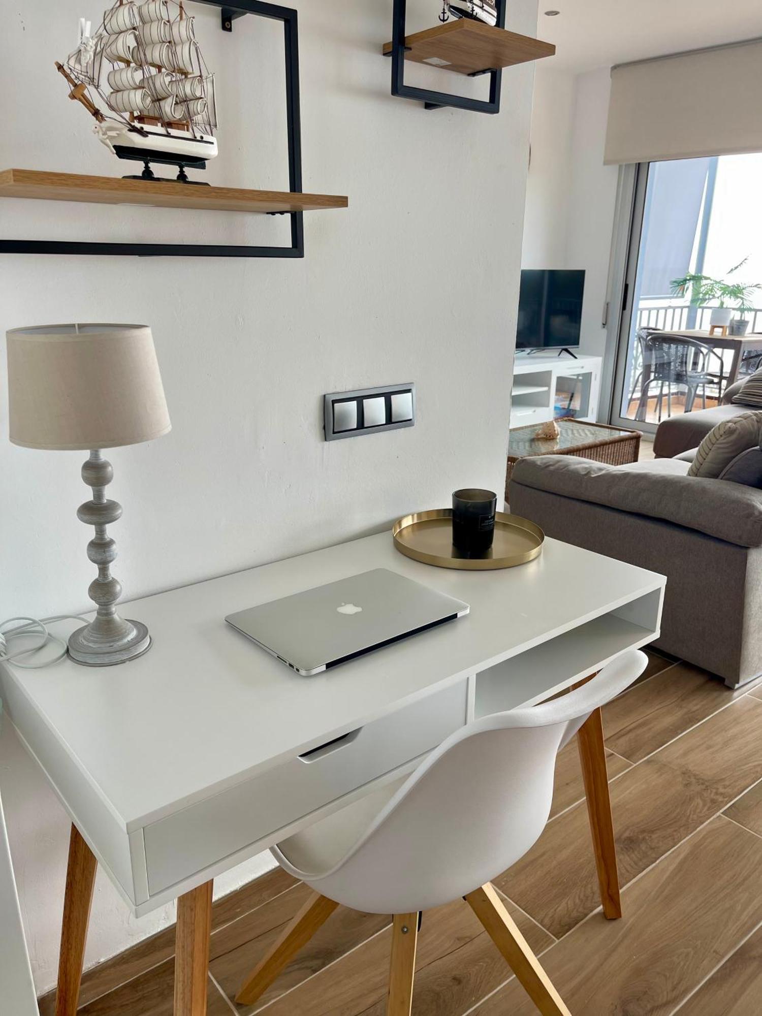 Seahomes Vacations, La Casa Blue Mediterranean Lifestyle ブラナス エクステリア 写真