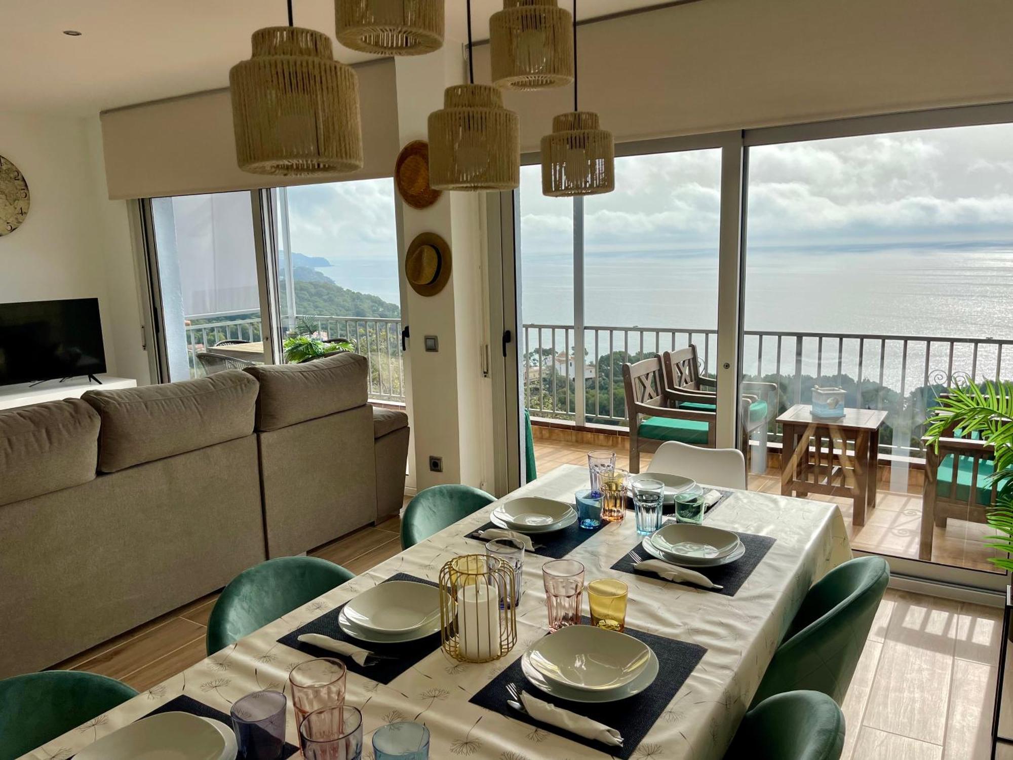 Seahomes Vacations, La Casa Blue Mediterranean Lifestyle ブラナス エクステリア 写真