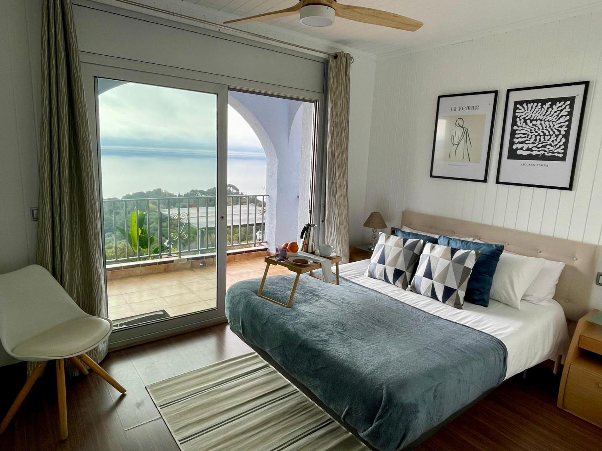 Seahomes Vacations, La Casa Blue Mediterranean Lifestyle ブラナス エクステリア 写真