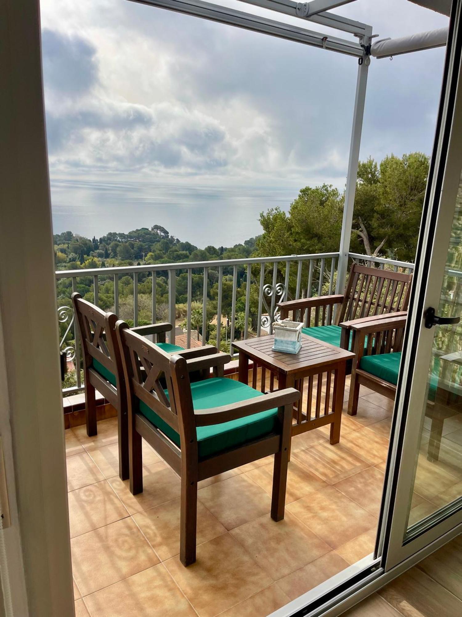 Seahomes Vacations, La Casa Blue Mediterranean Lifestyle ブラナス エクステリア 写真