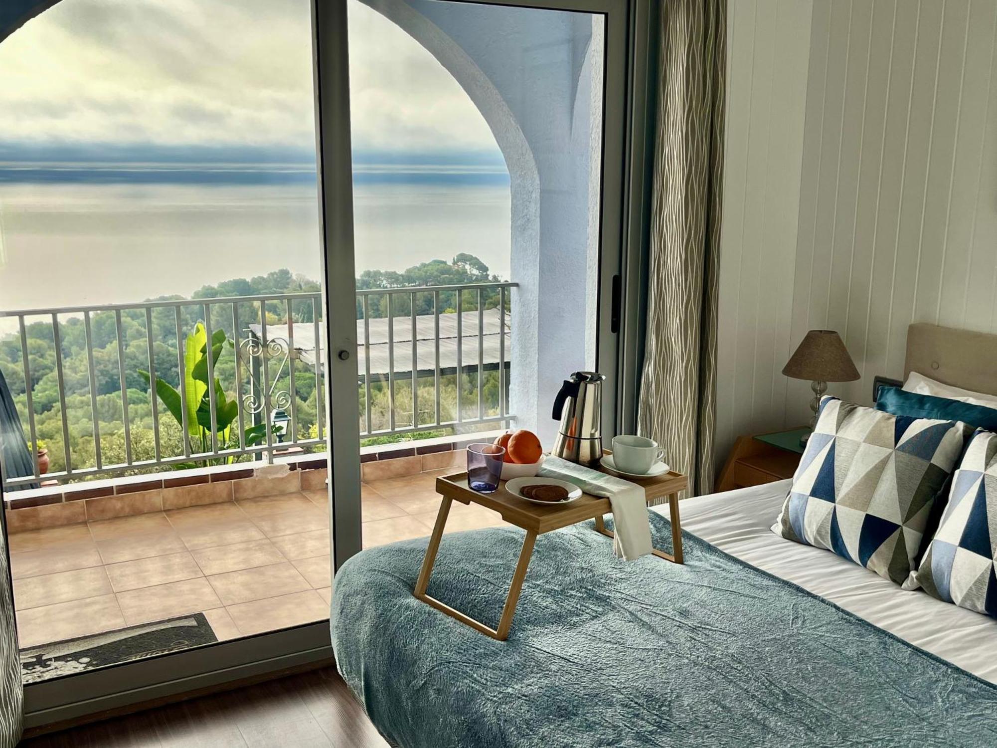 Seahomes Vacations, La Casa Blue Mediterranean Lifestyle ブラナス エクステリア 写真