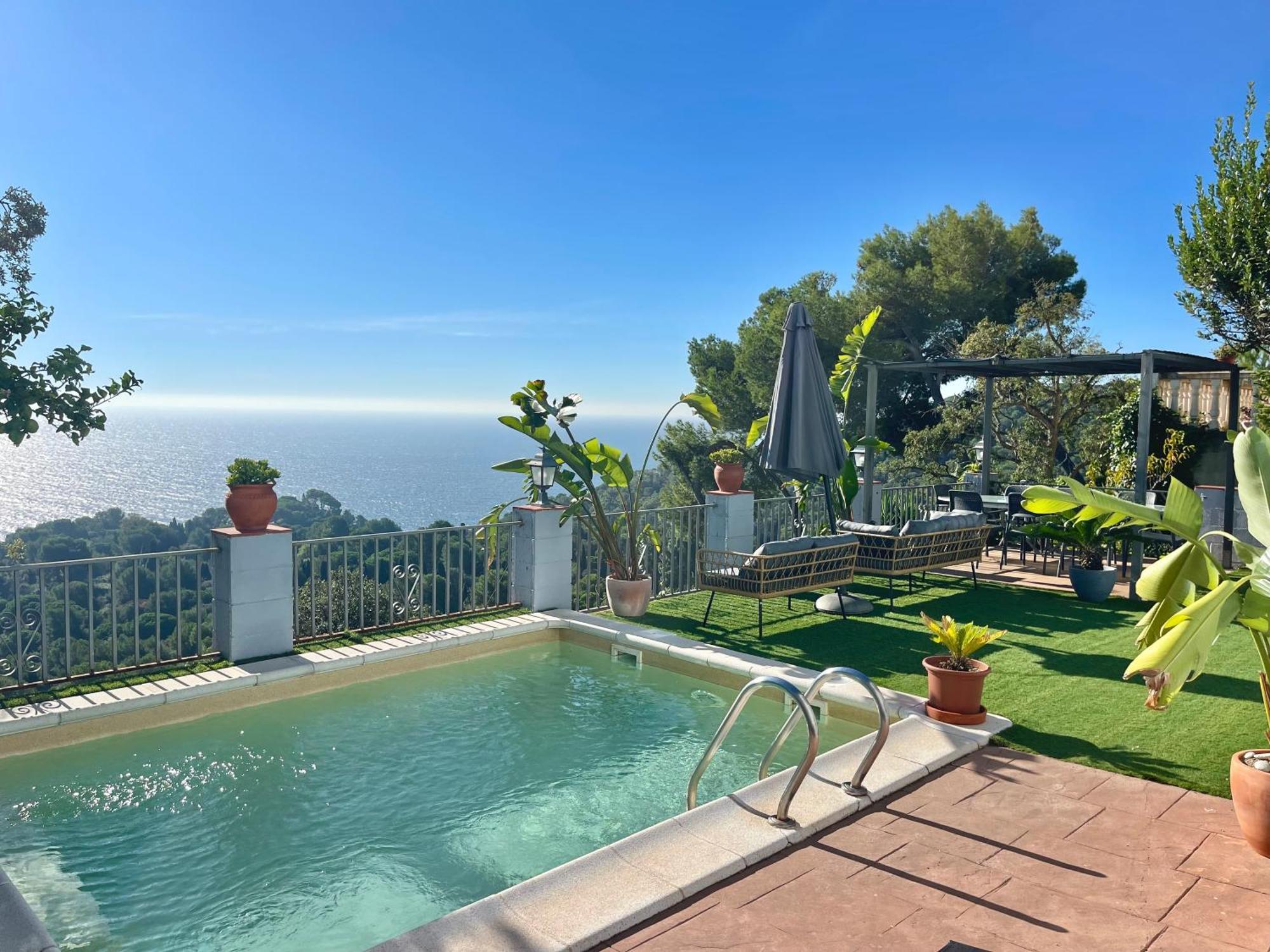 Seahomes Vacations, La Casa Blue Mediterranean Lifestyle ブラナス エクステリア 写真